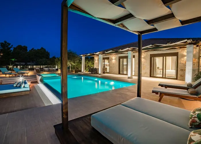 Porto Vasilikos Villas