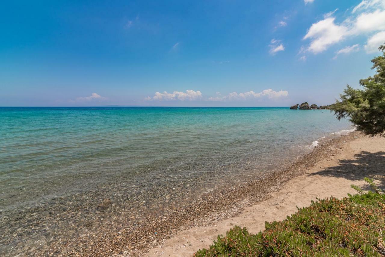 Porto Vasilikos * Xirokástellon